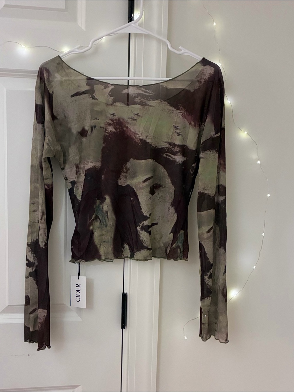 Cider Olive Green Abstract Scoop-Neck Long Sleeve Top
- very stretchy!!! - Picture 2 of 3
